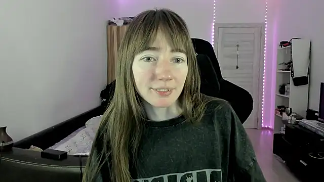 Snapshot of bekkawell chatting on December 17, 4:02 pm bekkawell online show from December 17, 4:02 pm