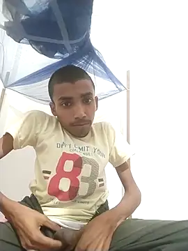 Snapshot of Rajkumarbigblackcock@xh chatting on March 20, 2:22 pm Rajkumarbigblackcockxh online show from March 20, 2:22 pm