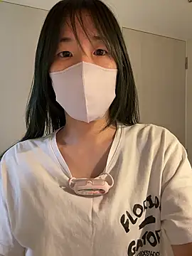 Snapshot of daiyo_kai_Gutara chatting on July 18, 11:03 am daiyo kai Gutara online show from July 18, 11:03 am