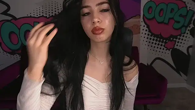 WildKittenX  online show from September 11, 5:40 am