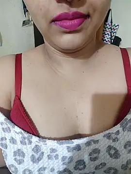 Snapshot of pallu_telgu_kannada chatting on March 7, 5:17 pm pallu telgu kannada online show from March 7, 5:17 pm