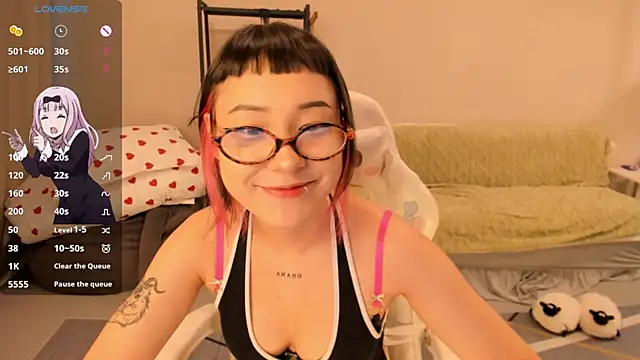 ka00ru chan online show from March 4, 7:41 am