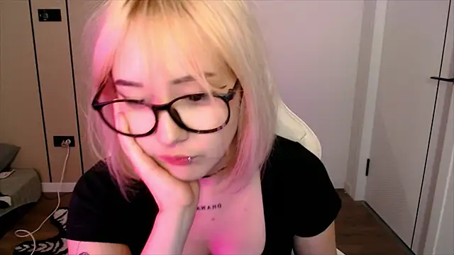 ka00ru chan online show from July 21, 1:24 pm