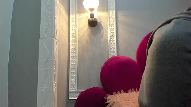 Bonniie 22 online show from March 9, 7:18 pm