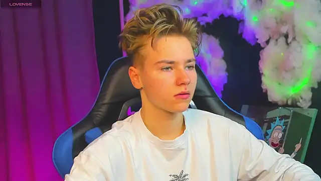 Jean Wilsons online show from November 21, 11:20 am