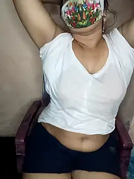 Snapshot of Bagi-Sexy chatting on March 14, 6:39 pm Bagi-Sexy online show from March 14, 6:39 pm