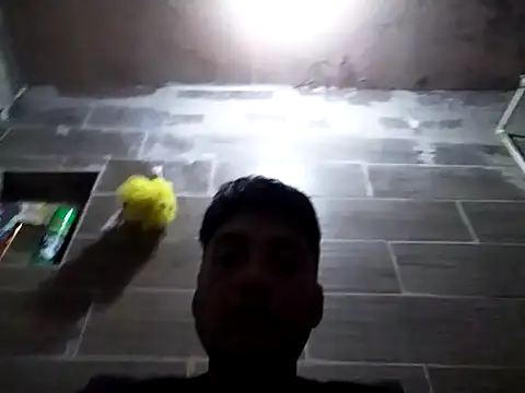 crisssalazar online show from February 23, 1:36 am