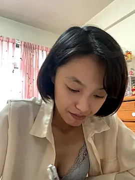 ladypaggy online show from November 8, 5:18 am