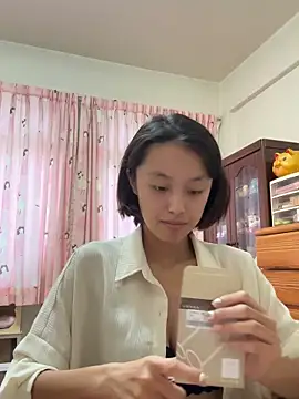 ladypaggy online show from December 21, 7:37 am