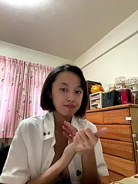 ladypaggy online show from December 22, 8:11 am