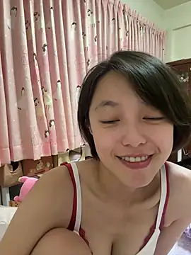 ladypaggy online show from May 5, 3:42 pm