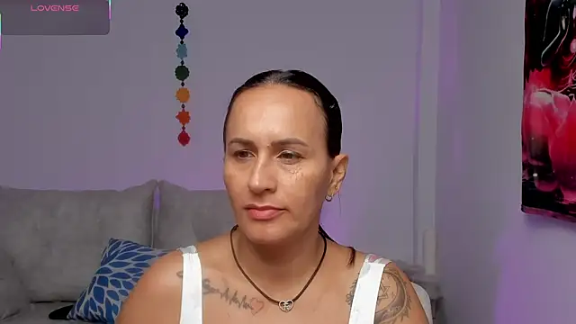 Sara Charmy online show from May 1, 10:09 am