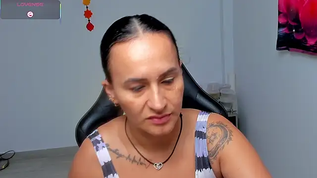 Sara Charmy online show from May 17, 11:39 am