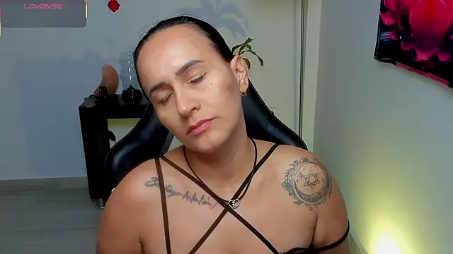 Sara Charmy online show from May 30, 11:07 am