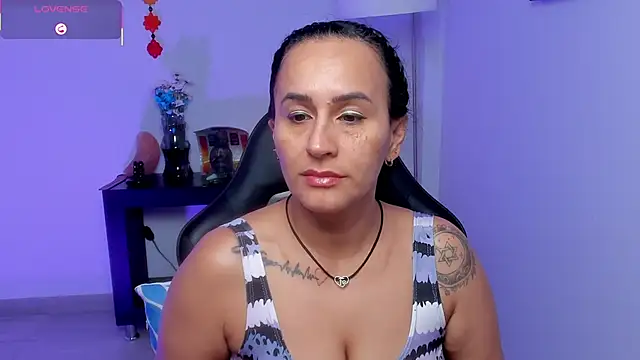 Sara Charmy online show from June 7, 11:14 am