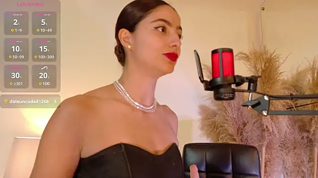 Snapshot of Angell-Bell- chatting on March 6, 3:24 pm Angell-Bell- online show from March 6, 3:24 pm