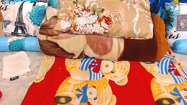 Snapshot of ChocolateClit chatting on November 9, 4:16 pm ChocolateClit online show from November 9, 4:16 pm