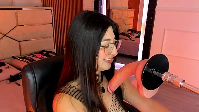 Gabrielakassi online show from November 22, 12:15 pm