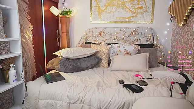 missjudi online show from January 13, 8:25 pm