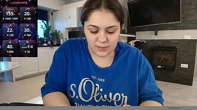 Snapshot of Layla- chatting on January 31, 9:48 am Layla- online show from January 31, 9:48 am