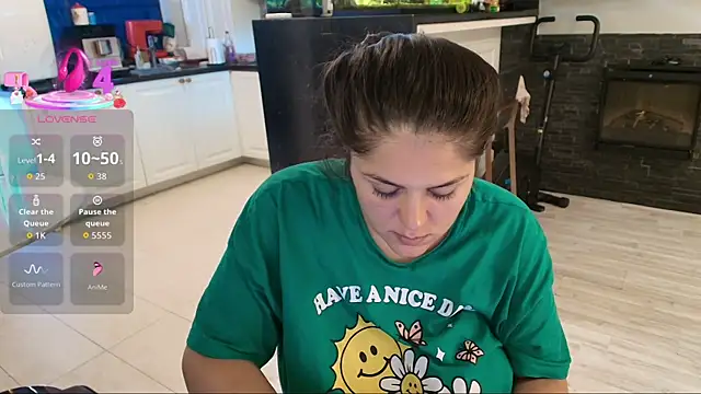 Snapshot of Layla- chatting on July 28, 1:21 pm Layla- online show from July 28, 1:21 pm