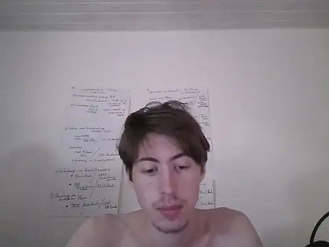 Snapshot of xy_monkeyBigCock chatting on July 28, 4:39 pm xy monkeyBigCock online show from July 28, 4:39 pm
