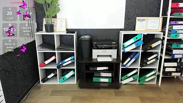 meow mellie online show from September 26, 2:26 am