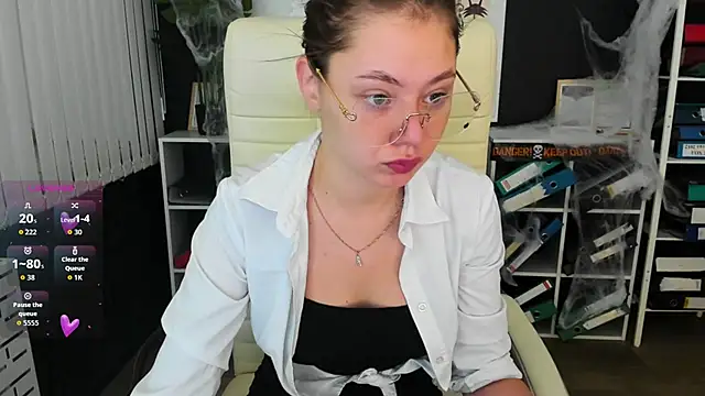 meow mellie online show from November 2, 5:32 am