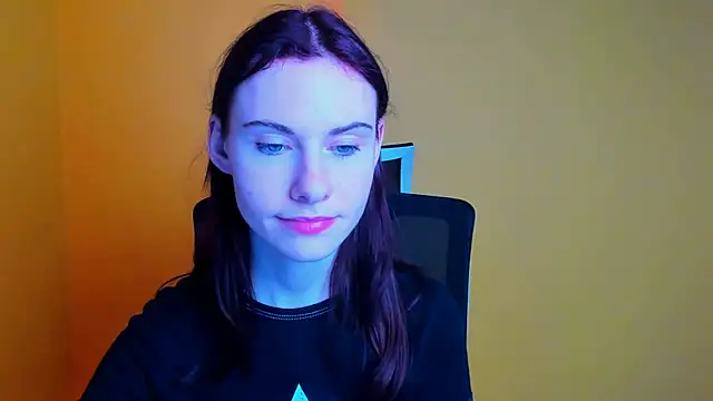 Fiona Night online show from March 14, 12:21 am