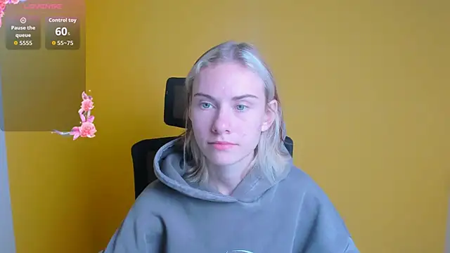 Fiona Night online show from October 2, 5:09 pm