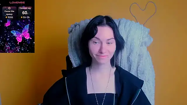 Snapshot of Fiona_Night chatting on May 3, 5:24 am Fiona Night online show from May 3, 5:24 am