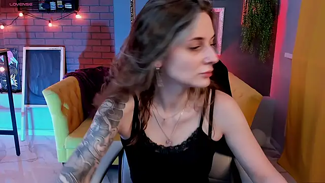 OliviaMcClean online show from November 6, 2:45 am