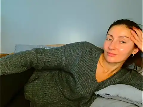 Irina9793 online show from November 18, 9:25 am