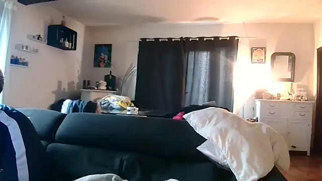 Snapshot of _little_blake chatting on February 9, 8:51 am little blake online show from February 9, 8:51 am