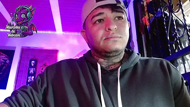 Strip Classes Col online show from October 8, 3:09 pm