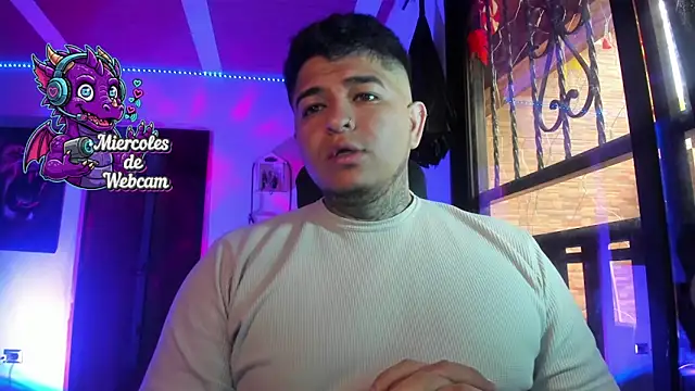 Strip Classes Col online show from November 5, 3:01 pm