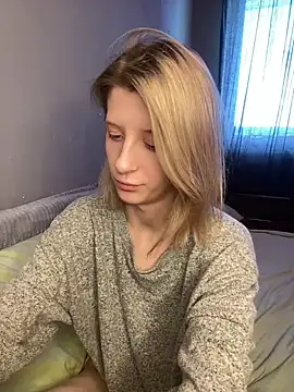 Snapshot of amorearte_m chatting on March 22, 2:25 pm amorearte m online show from March 22, 2:25 pm