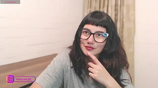 Laury uri online show from March 17, 2:16 am