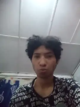 Snapshot of John_los666_hot chatting on April 14, 2:50 am John los666 hot online show from April 14, 2:50 am