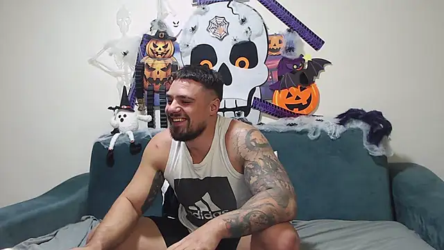 Tiberius hunk online show from October 28, 7:05 pm