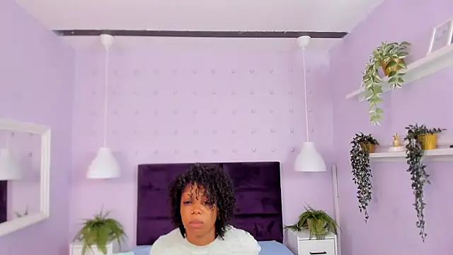 Hanaahquinn online show from October 6, 11:51 am