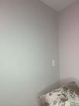 Snapshot of im_hanna1 chatting on March 2, 12:32 pm im hanna1 online show from March 2, 12:32 pm