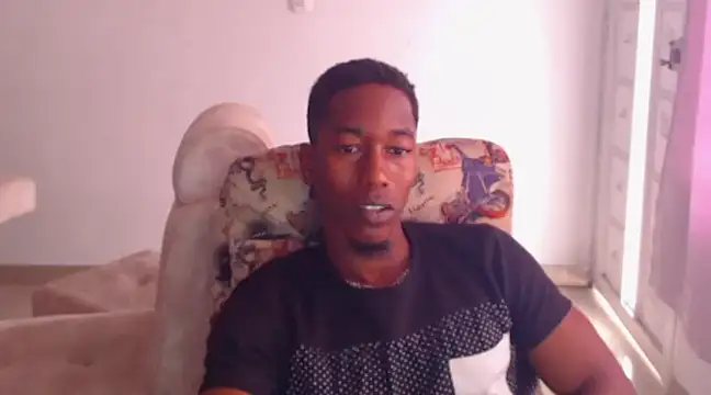 Snapshot of Dreamastercum_ chatting on March 2, 7:56 pm Dreamastercum online show from March 2, 7:56 pm