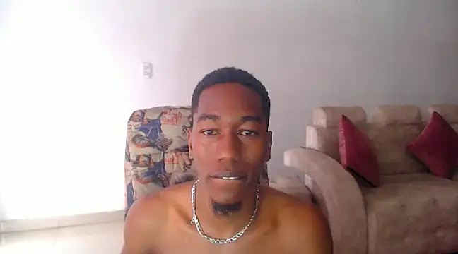 Snapshot of Dreamastercum_ chatting on March 21, 1:56 pm Dreamastercum online show from March 21, 1:56 pm