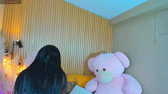 Snapshot of AlexiaAbbey chatting on June 15, 2:19 pm AlexiaAbbey online show from June 15, 2:19 pm