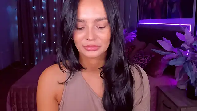 DanaSincere online show from March 15, 5:19 am