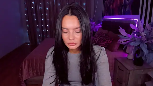 DanaSincere online show from March 20, 4:18 am