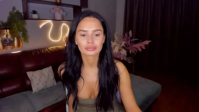 DanaSincere online show from December 16, 4:28 am