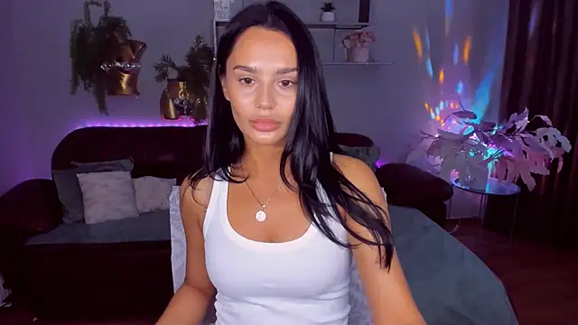 Snapshot of DanaSincere chatting on May 25, 3:45 am DanaSincere online show from May 25, 3:45 am