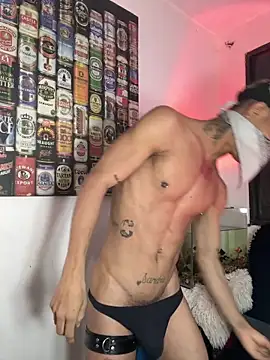 Snapshot of CRAZY-BOY99 chatting on February 28, 6:47 am CRAZY-BOY99 online show from February 28, 6:47 am